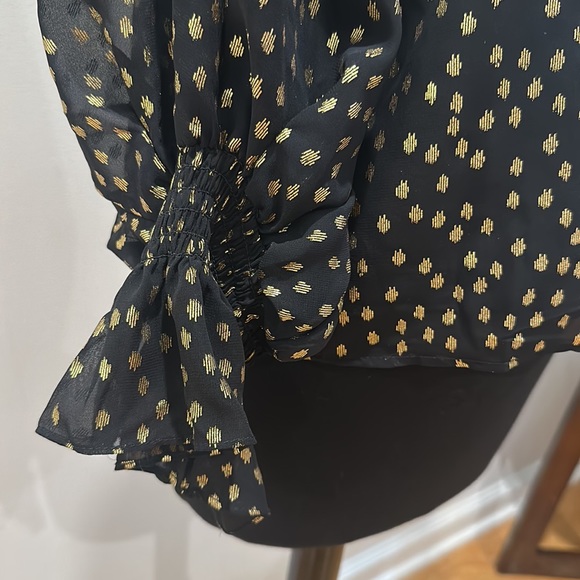 Black and Gold Blouse - Picture 7 of 9
